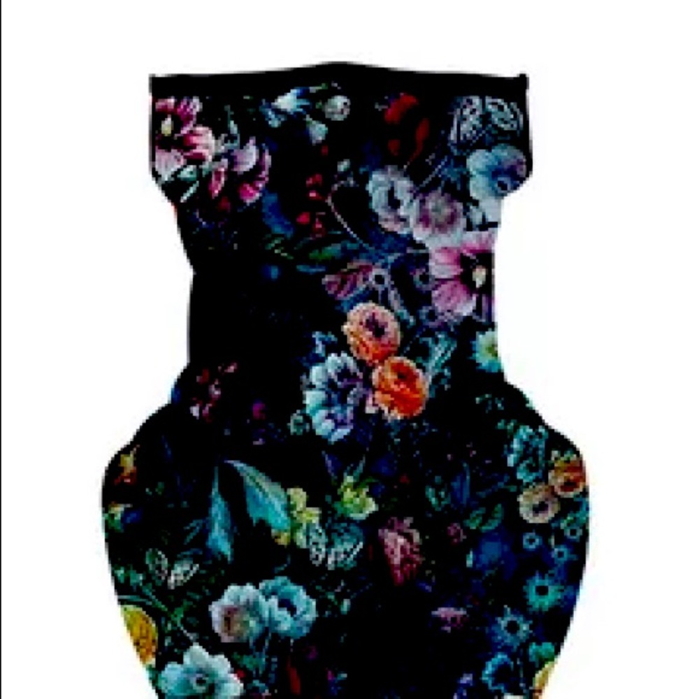 Breatheable head and neck face mask